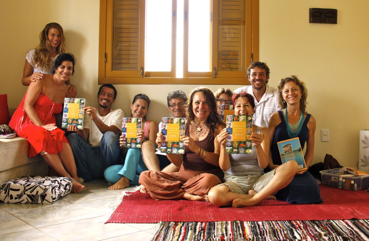 Foto do terapeuta em sala de aula